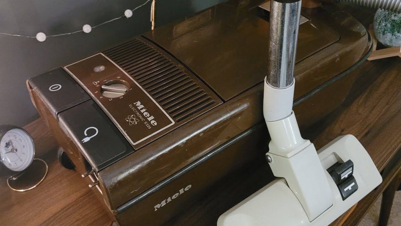 1978 Miele Electronic S225 Vacuum Cleaner