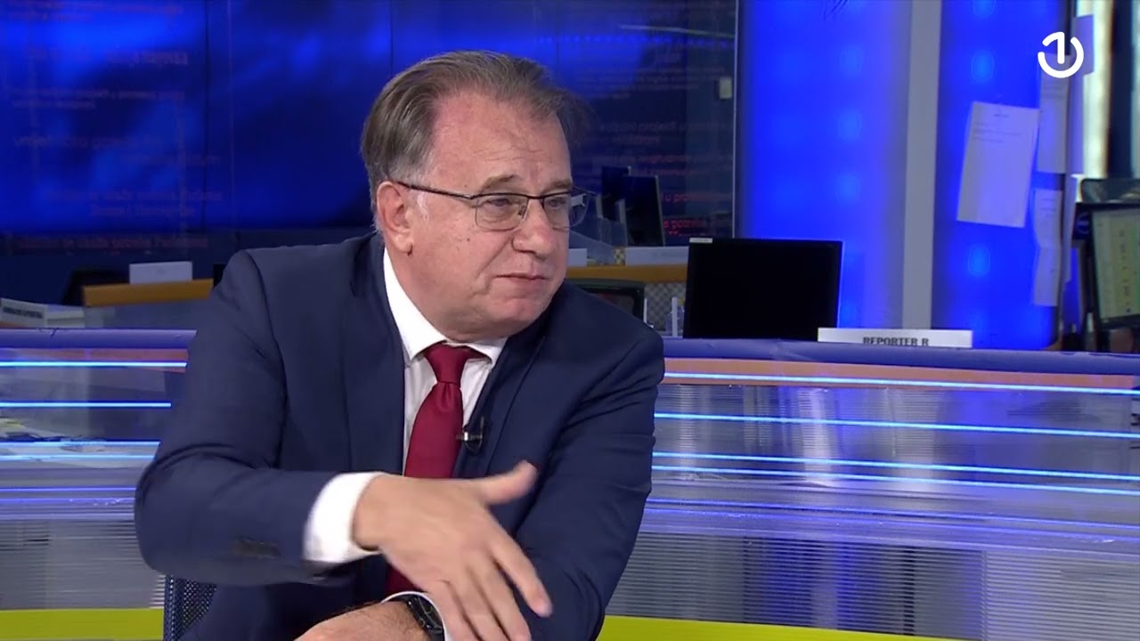Vlada Federacije BiH obogatila vozni park sa 11 novih automobila