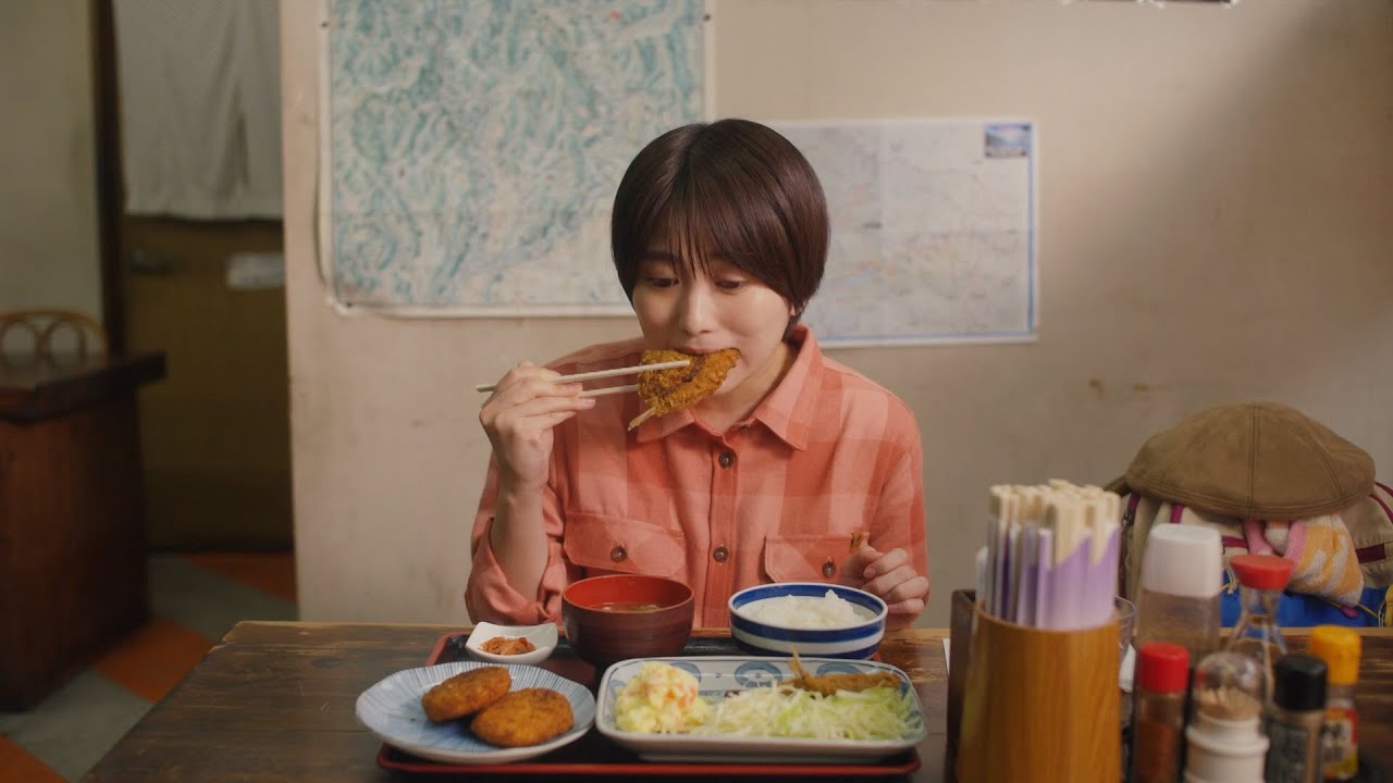 全新美食片，这姑娘饭量大，而且是真吃，五郎叔的接班人？