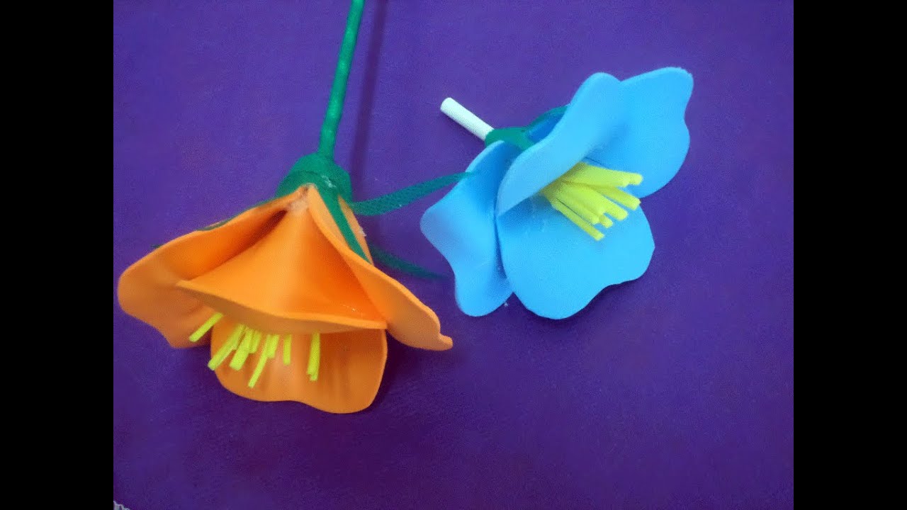 Flor de E.V.A de 4 Pétalas