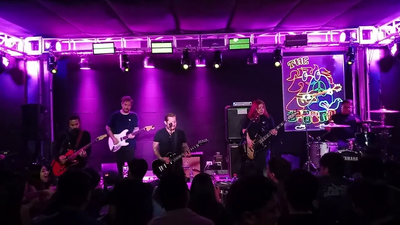 Hover By Urbandub (Live At The 70's Bistro 01.28.26)