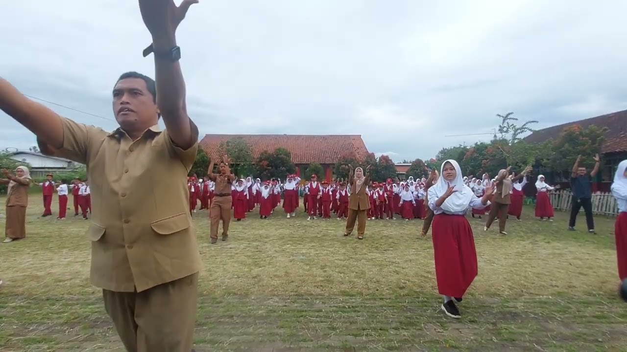 Sapa bedas=sapa salam pagi anak bedas cerdas 