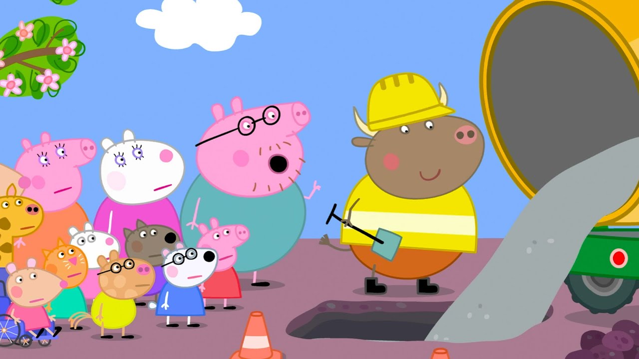 Mr Bull Builds The Clubhouse 🏠 PEPPA PIG EPISODES 🚨