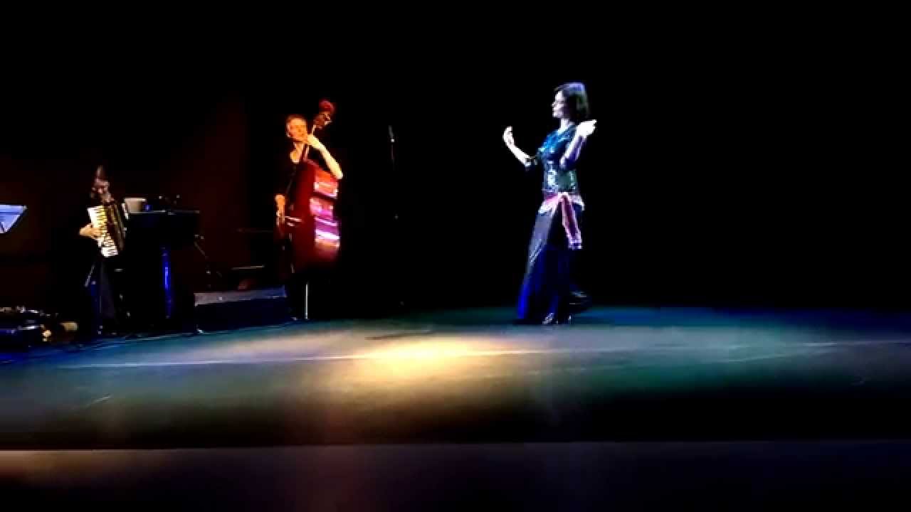 Bauchtanz Hamburg: Sylvianne Capell and the silent Orchestra