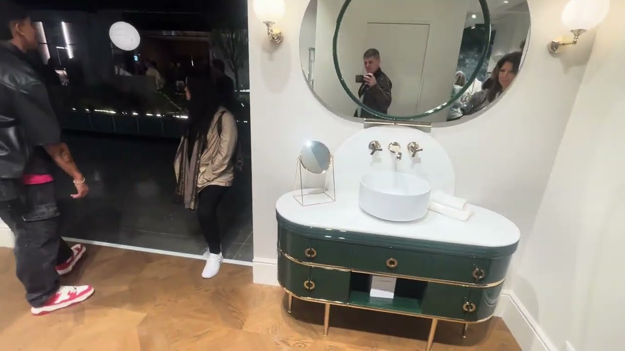 Devon&Devon stand at the International Bathroom Exhibition 2024 