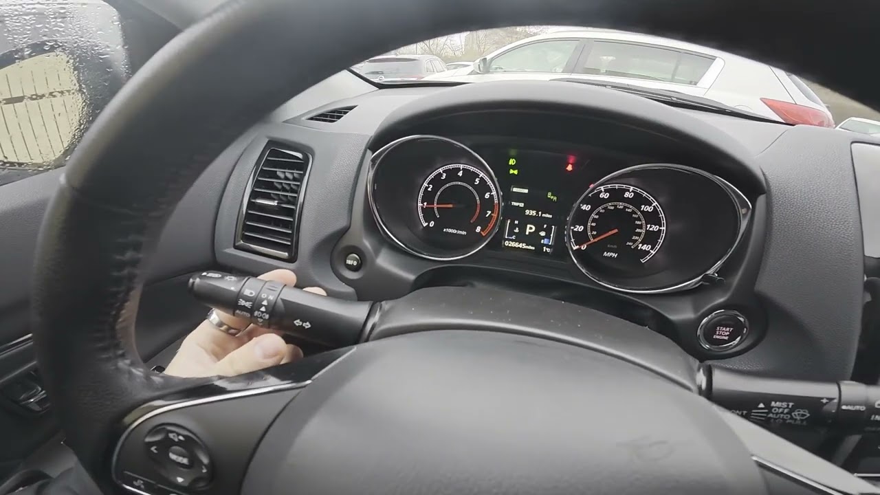 Как включить или отключить противотуманные фары в MITSUBISHI Outlander III (2012 - 2022)