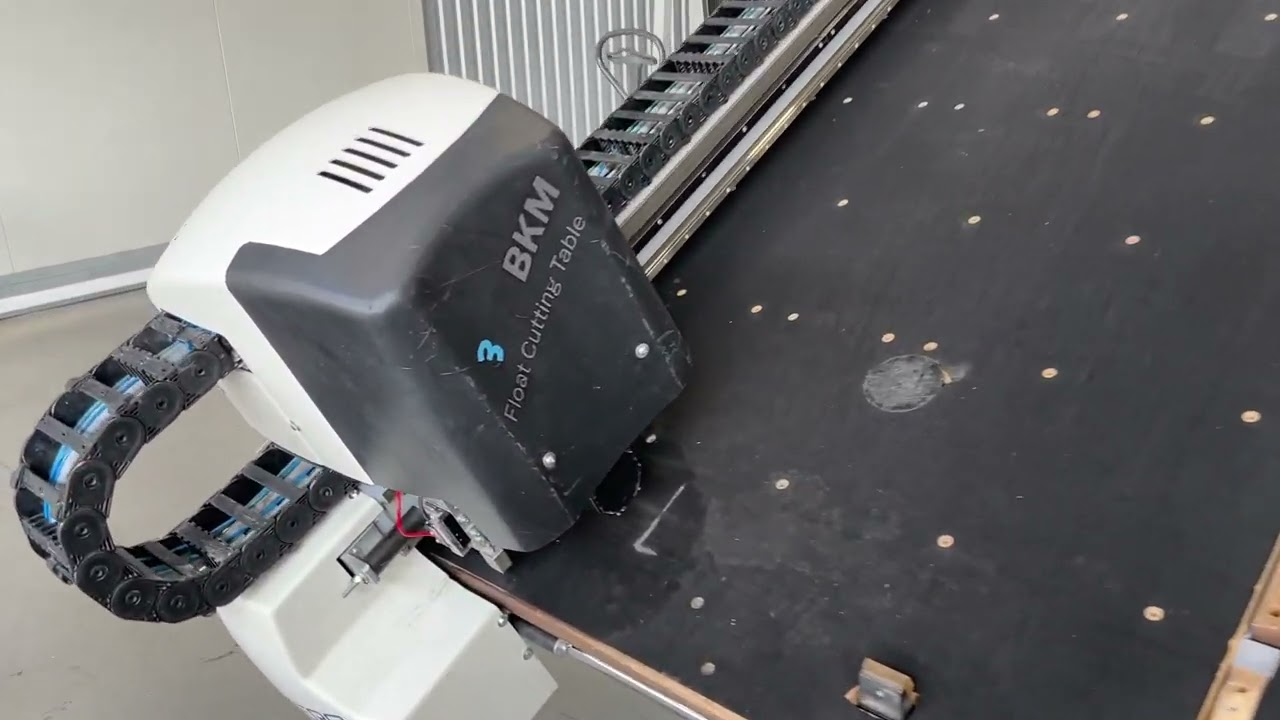 GlassBaltic | Shape float glass cutting table, 6100 x 3355 mm, BOTTERO 353BKM-J