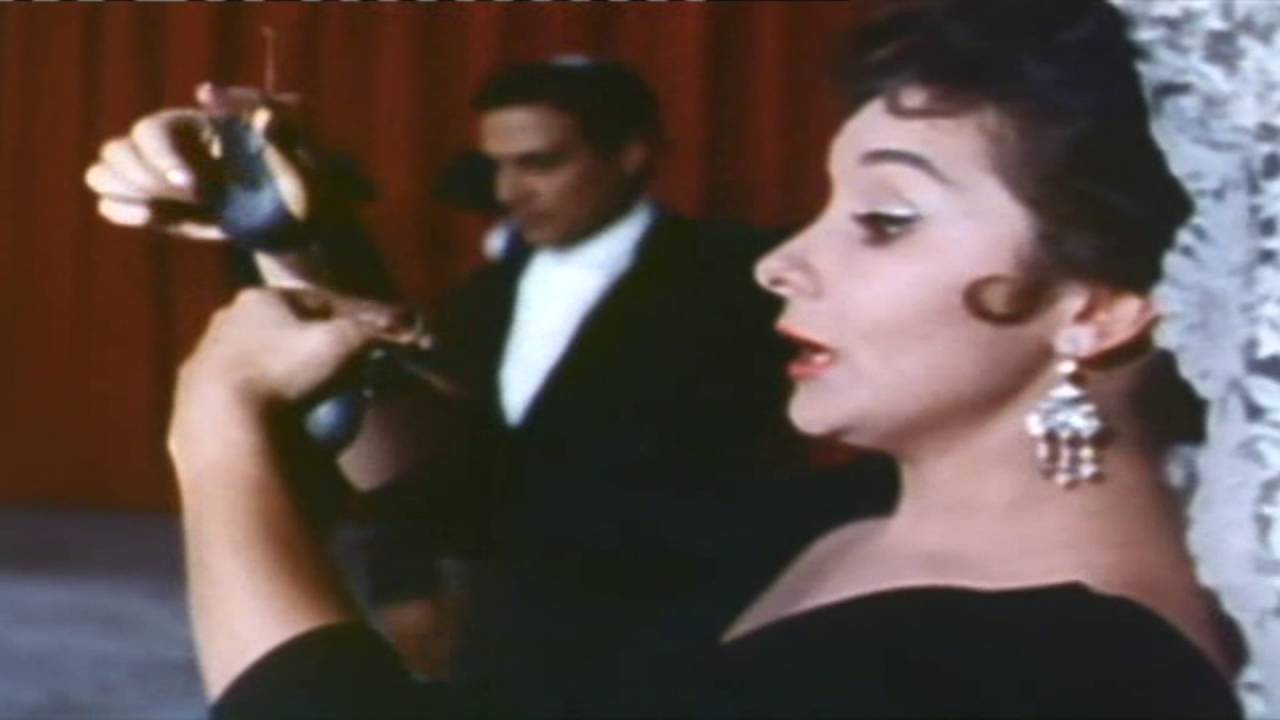 MARIFÉ DE TRIANA - JUAN LEÓN ( Bajo el cielo andaluz 1959 )