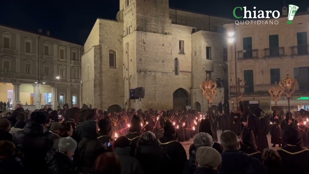 Lanciano - La fiaccolata degli Incappucciati