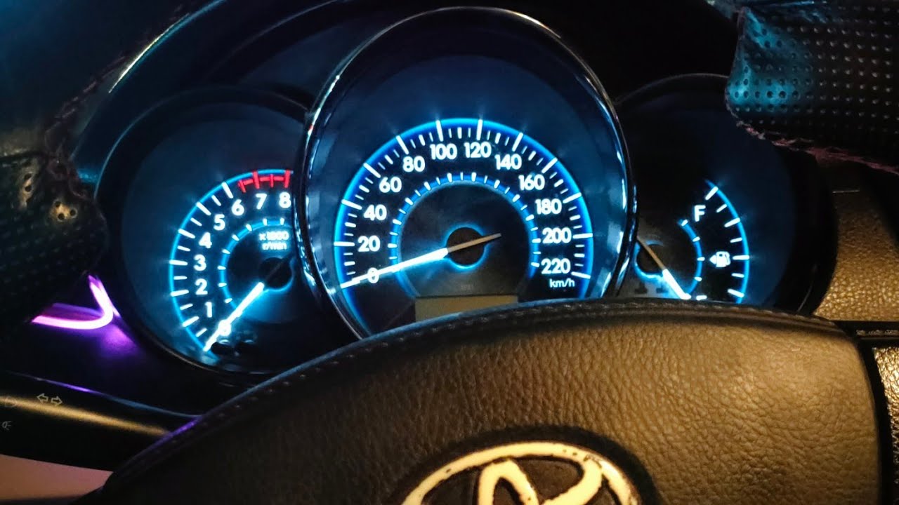 طريقه فك وتنظيف عدادات تويوتا ياريس .. Toyota yaris/vios gauges removal & cleaning Diy