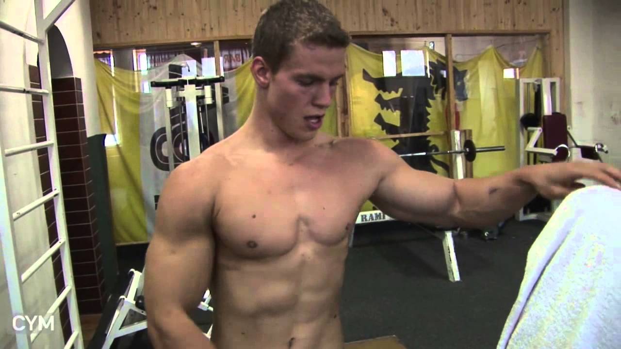 19 y.o. David Prikop - shoulders training, part 2