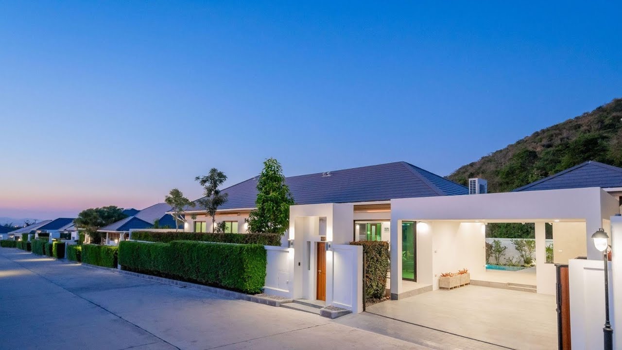 Hillside Hamlet Homes 8, Great Quality Villa, 4 Bed 4 Bath Hua Hin Soi 112 Sale Price 17,200,000 THB