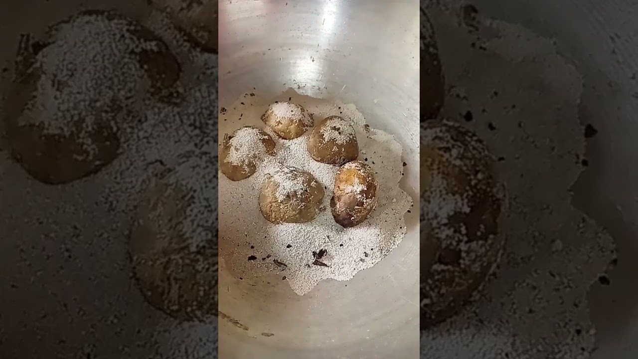 Namak Wale bhune Aloo