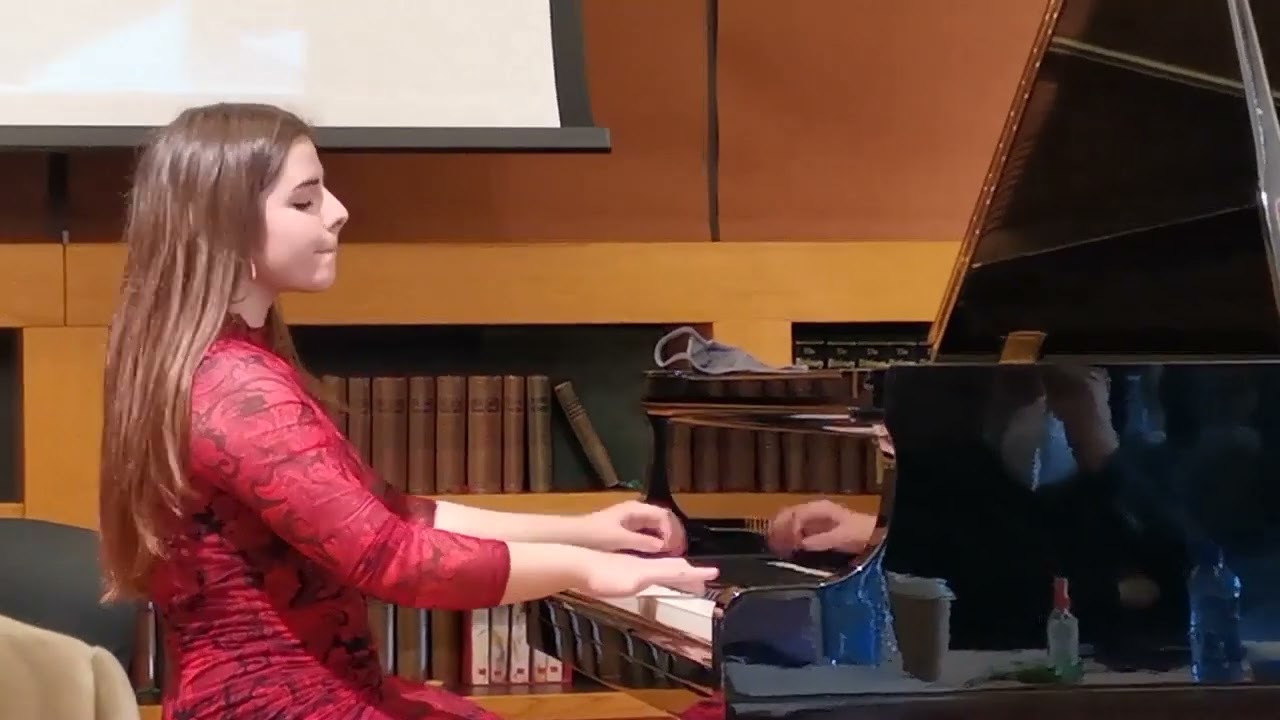 Evelina's live performance in Piano Competition - extract from Final Round Chopin Scherzo no. 2
