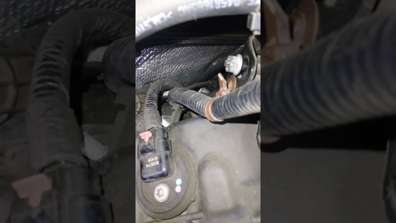 CAMBIO DE BUJÍAS DE 2015 JEEP GRAN CHEROKE LIMITED V6 3.6 4X4 D8.10