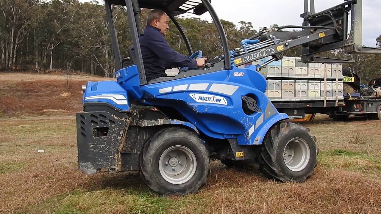 Loading Beehives is FAST and SMOOTH with a MultiOne Miniloader