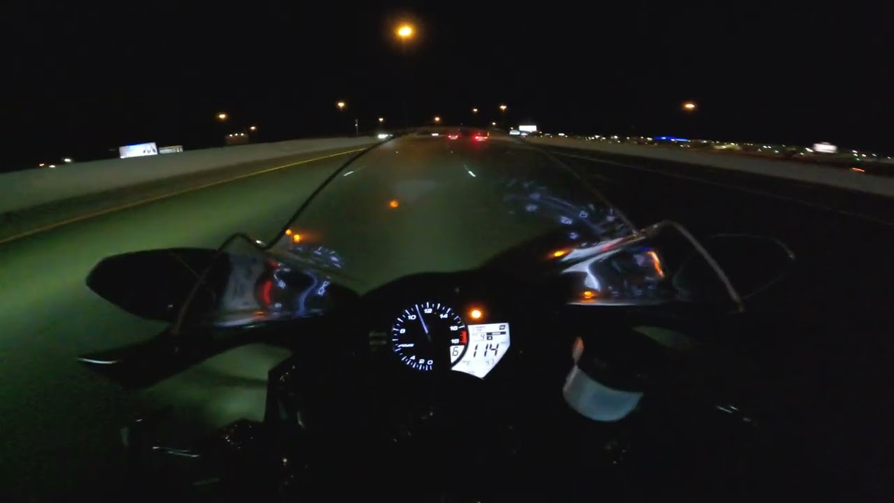 2017 YAMAHA R6  NIGHT RIDE FROM WORK