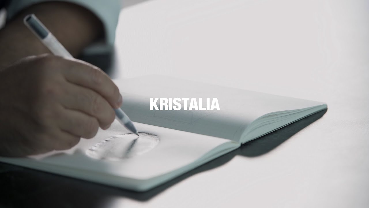Holo -- The oval hole table by Kensaku Oshiro -- Director's cut