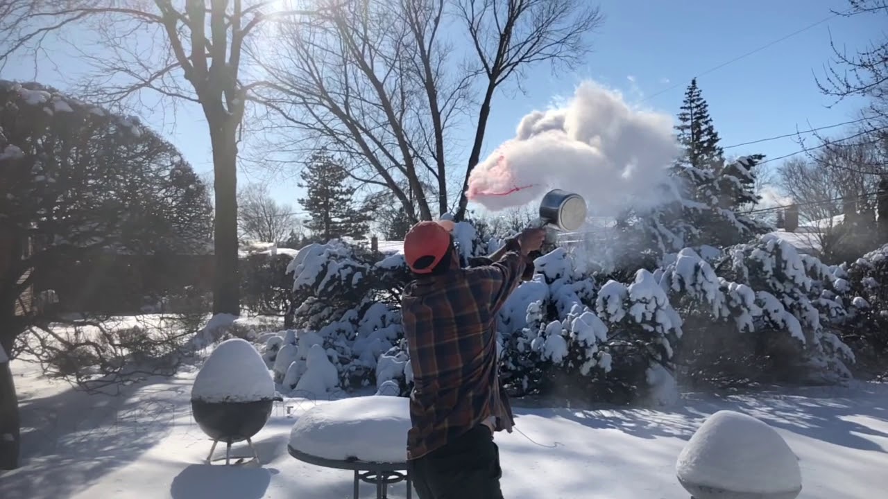 Boiling Water Vs. -30 Chicago Weather🌡❄☃️