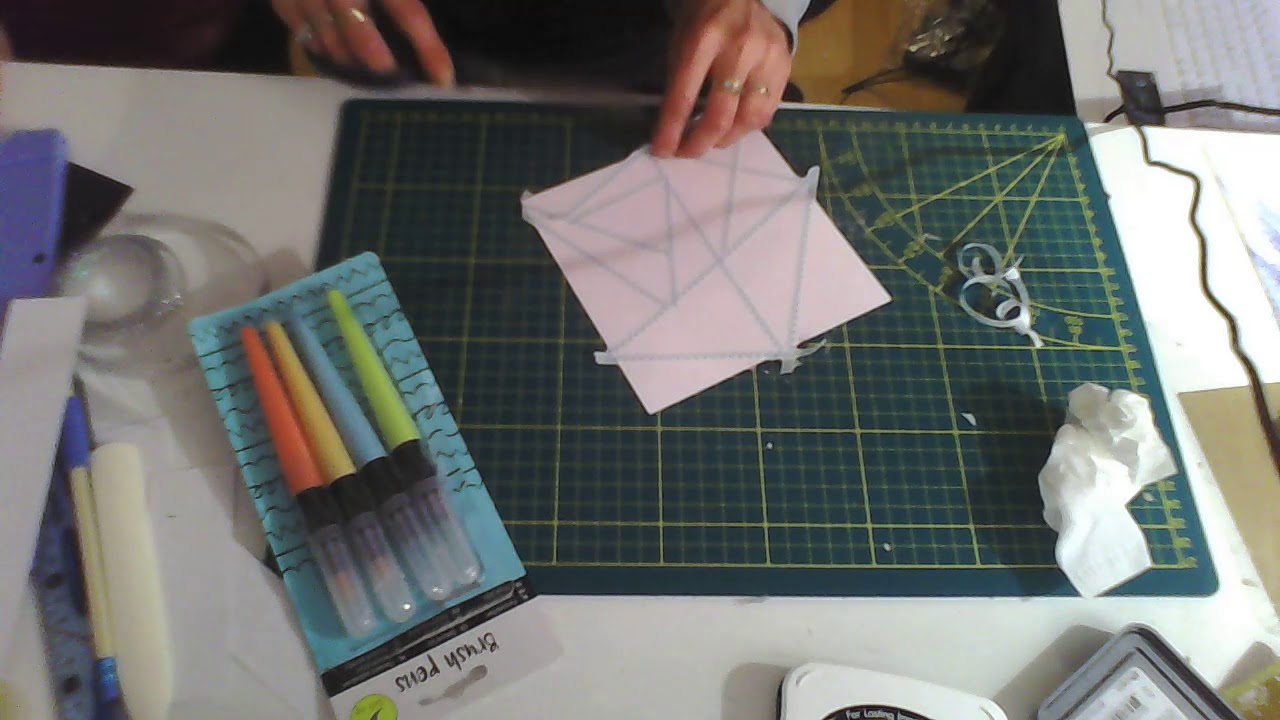 TUTO FOND DE CARTE TRIANGLE