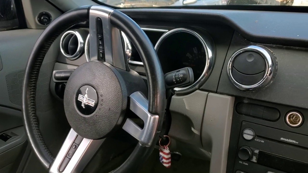 2006 Ford Mustang Radio Fuses