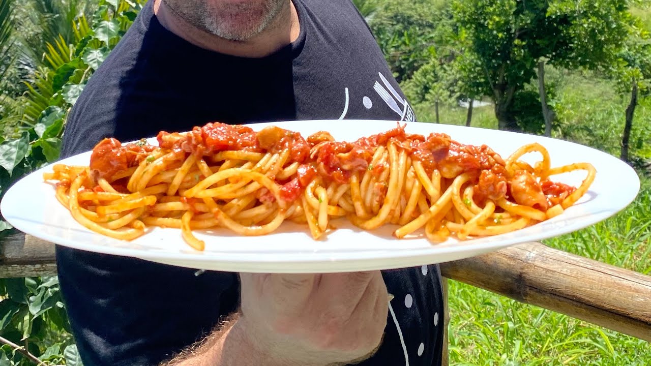 Pasta con Salsa de Calamar