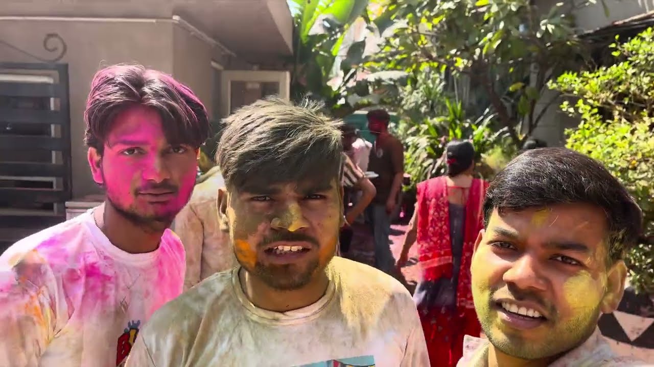 Choti Holi me ky haal kar diya mera sab mil ke 😂