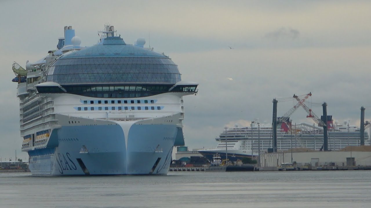 Stormy Sailaways from Port Canaveral!