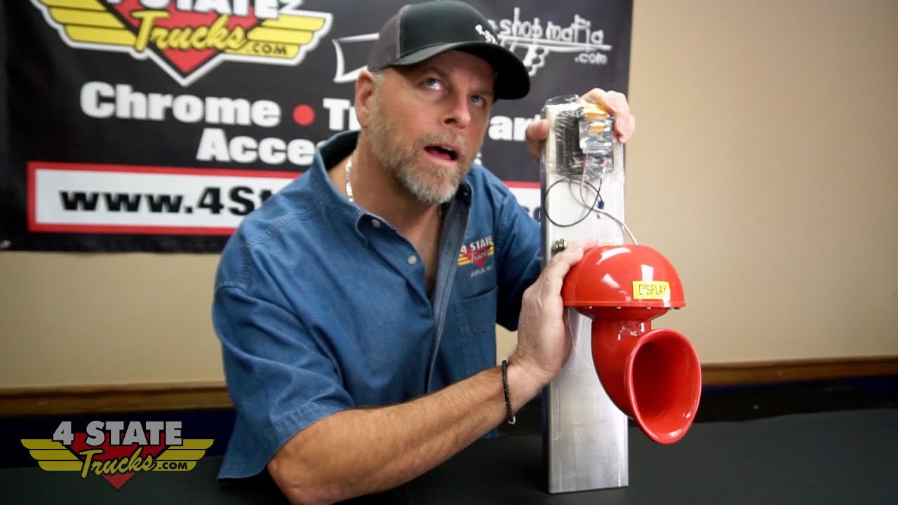 Breakin' It Down With Bossman — Electric Bull Horns