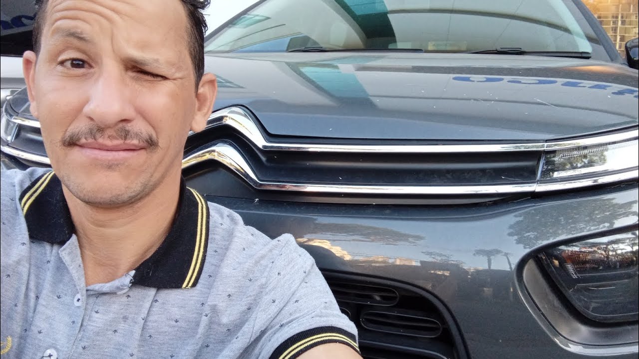 fazendo ajuste técnico no farol da Citroen C4 cactus😎👍