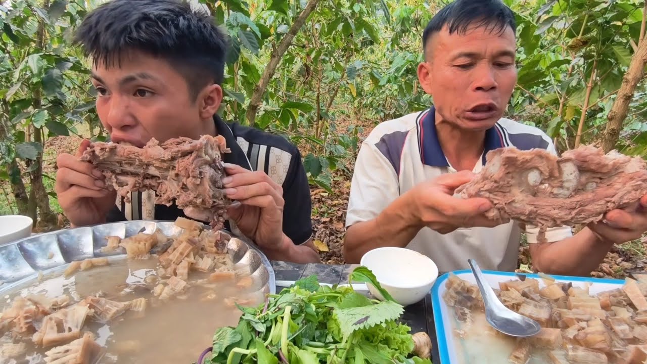 Thịt Xương Heo V&agrave; canh Vỏ C&acirc;y Chuối C&ocirc; Đơn Hấp Dẫn Đến Gi&acirc;y Cuối c&ugrave;ng l Th&aacute;nh Ăn Sơn la 