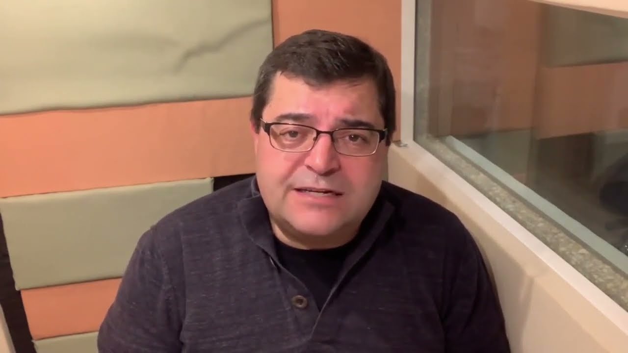 Xaquín Xesteira (profesor da Escola de musica tradicional ETRAD de Vigo), con #AnaPontónPresidenta