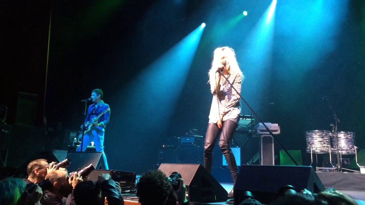 The Kills - U.R.A. Fever, Live At Fox Theater Oakland 3/22/17