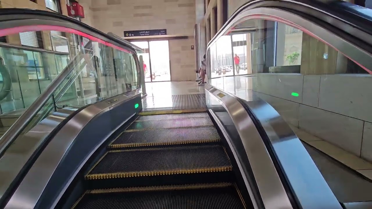 Dubai - Al Ras (C23) - Exit 2 #mrt #green #dubai #greenline #alras