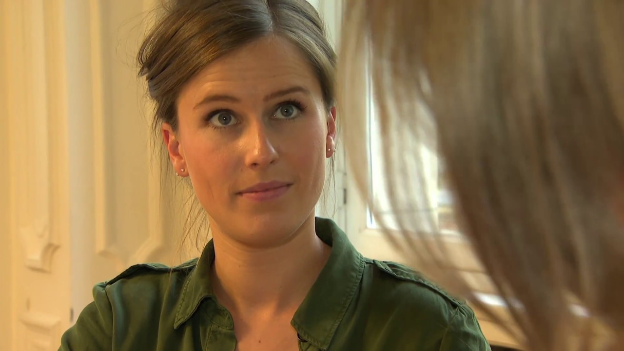 VTM - Royalty - Matchmaker voor de adel en andere toplui.