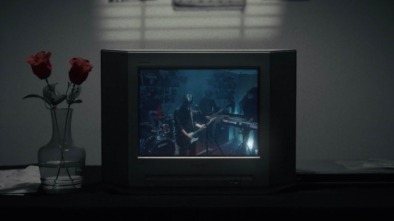 Alleen - Secret Hideaway (Official Music Video)