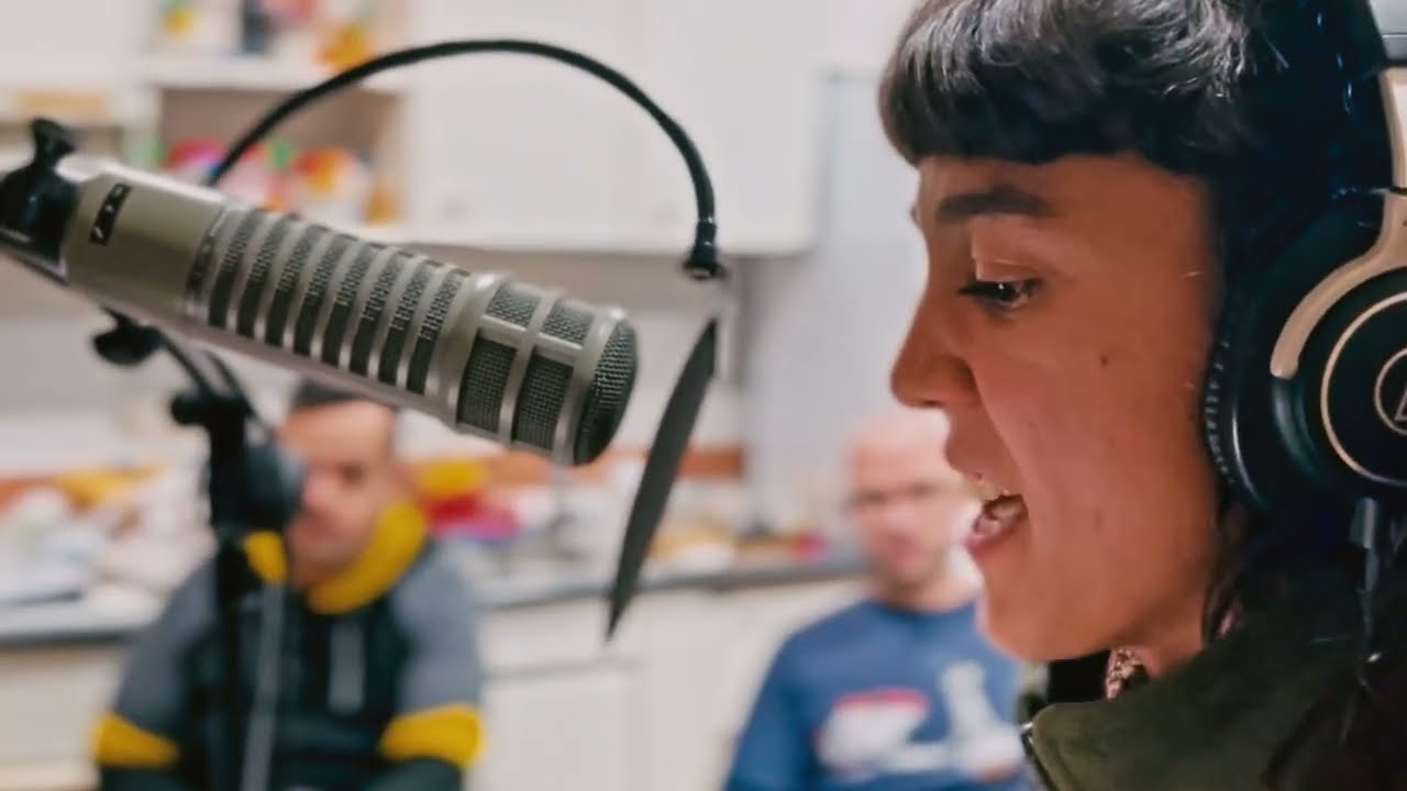 La Amapola 🌹 Bewis de la Rosa
