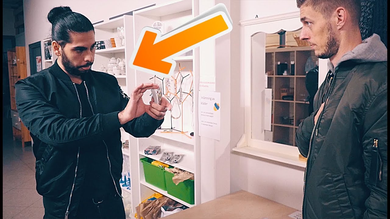 Tr&auml;ffar en professionell Magiker!