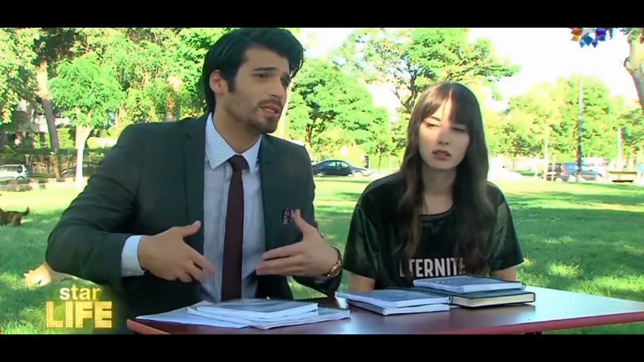 Özge Gürel ve Can Yaman Kısa Röportajı | Star Life