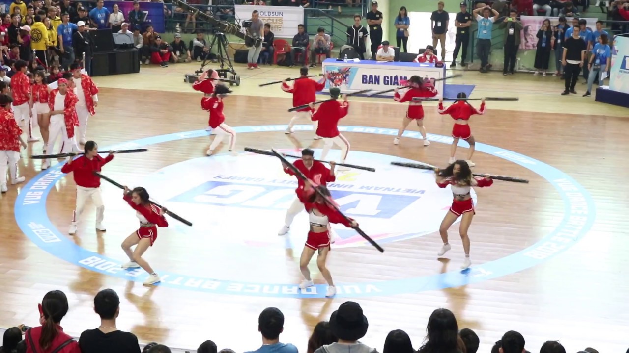 VUG 2018: ĐH NGOẠI THƯƠNG - ĐH THĂNG LONG