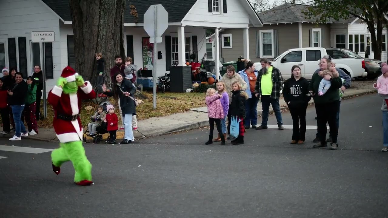 FBC: Cramerton Christmas Parade Part 3 I Thursday, December 4, 2025 I