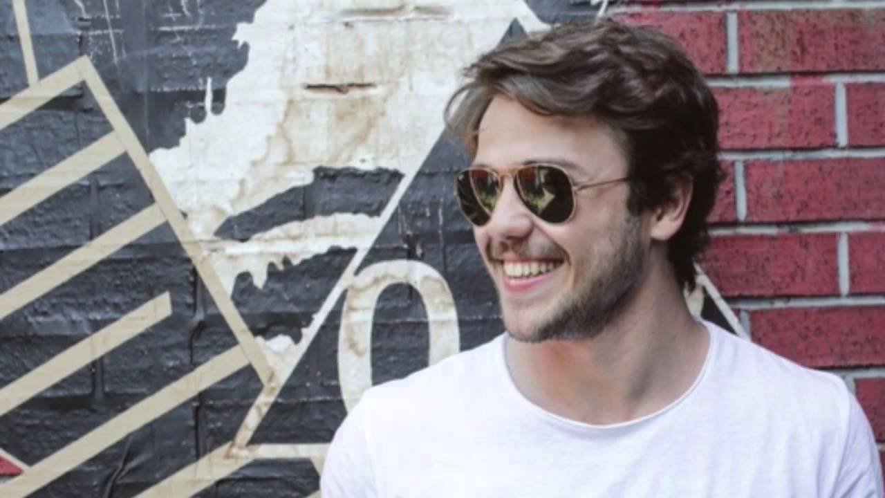 Tolga Sarıtaş - Belki Bir Gün Özlersin