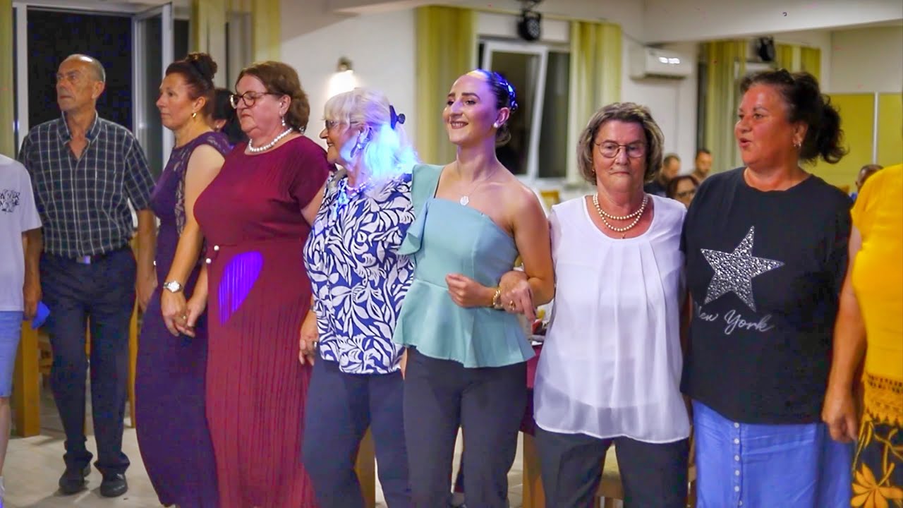Kakva pjesma, takav merak! Raspjevane Meraklije - HD Trumić gori od kola 🎶🥳