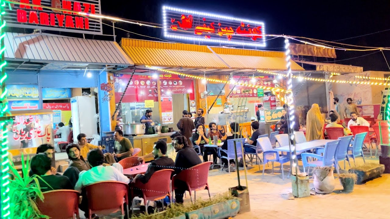 Food street 🍕 phase 6 Hayatabad Peshawar