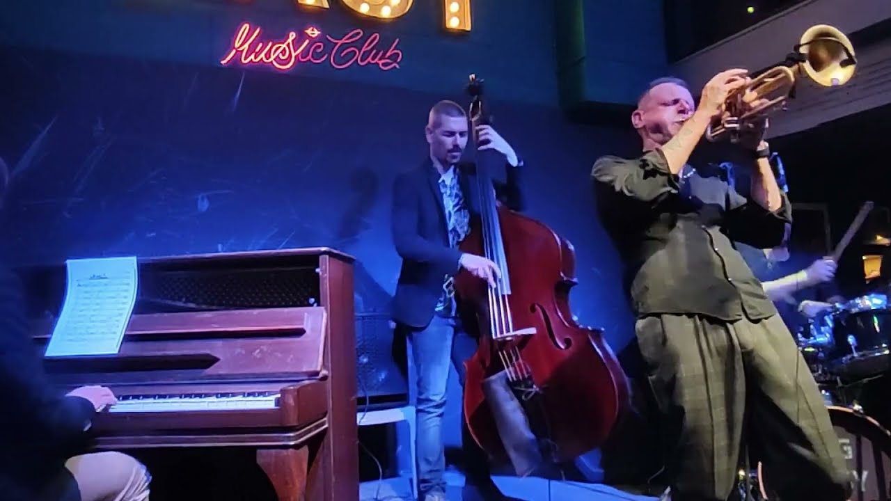 Antonio Napolitano with Elio Coppola trio feat. Fabrizio Bosso - Eighty One (Miles Davis)