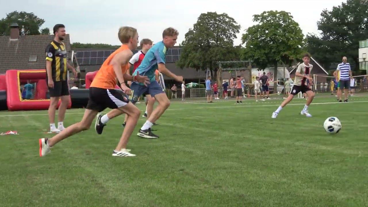Island voetbal met Oliveo - jeugdkamp 2025