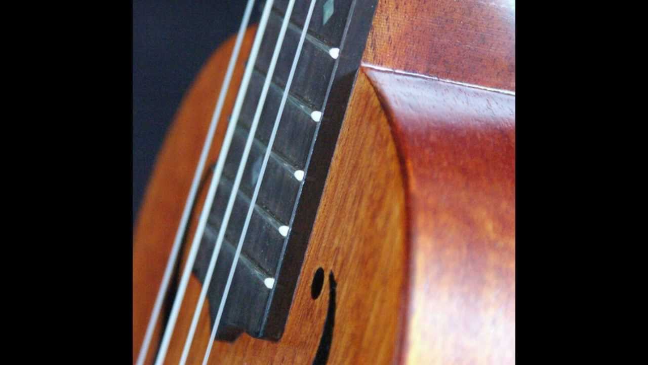 Gretsch G9112 Resonator Ukulele