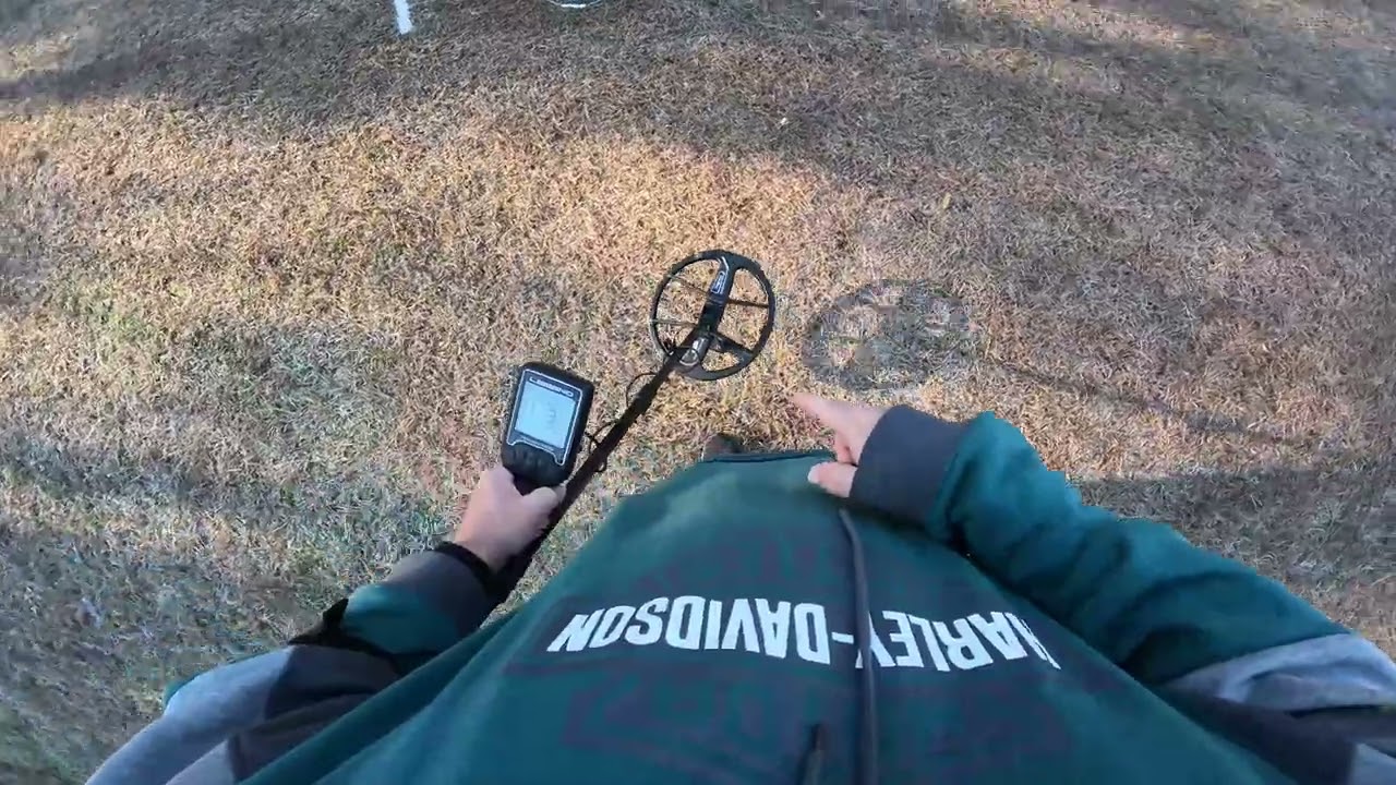 Nokta Lg 35 coil Depth test