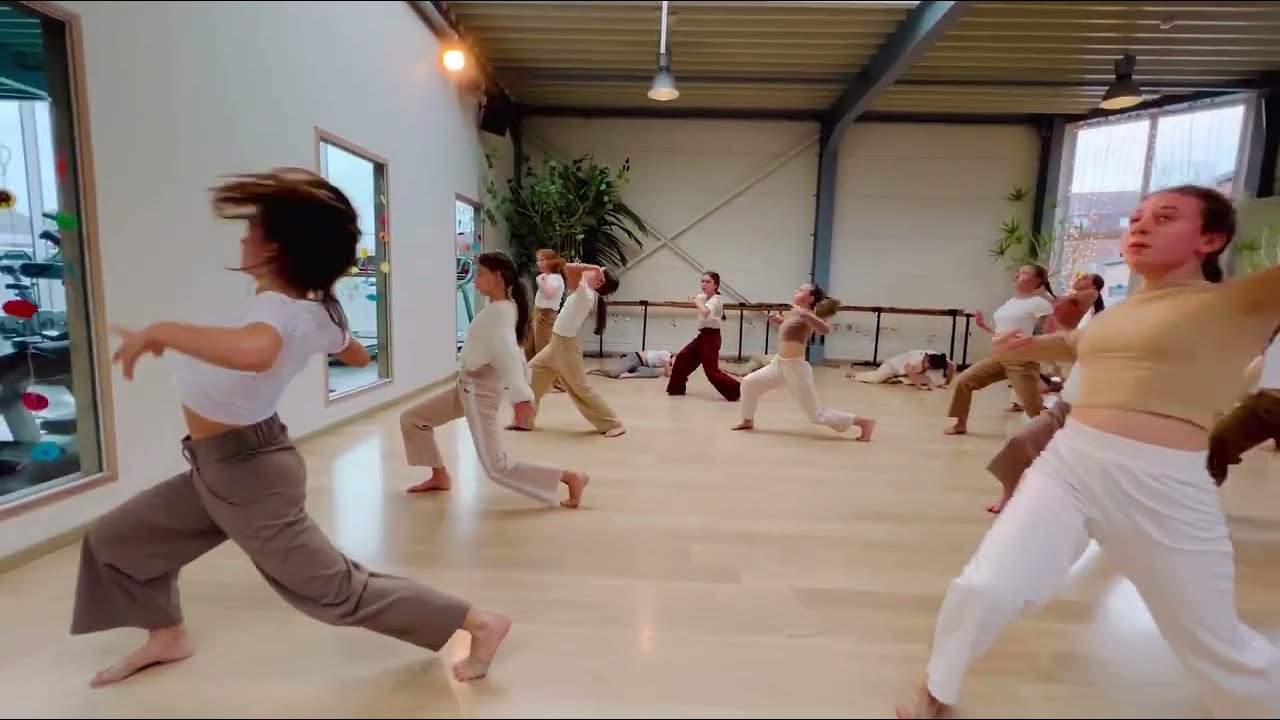 Kerstdanskamp | Perfectly Imperfect | Body Fit | Poperinge