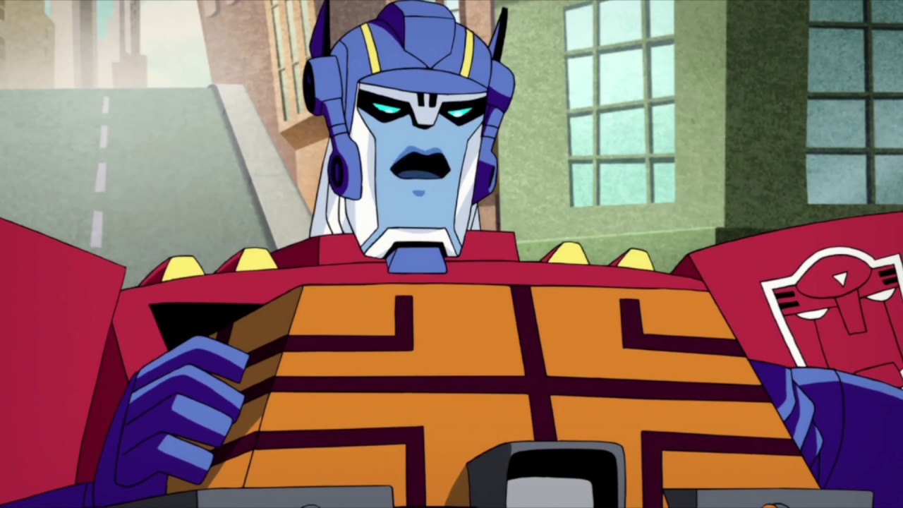 Transformers: Animated - Playing Keep Away | Transformers Official